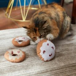 Frisco Fall Maple Bacon Donut Plush Cat Toy With Catnip -Cat Toy Shop 285653 PT3. AC SS1800 V1629724929